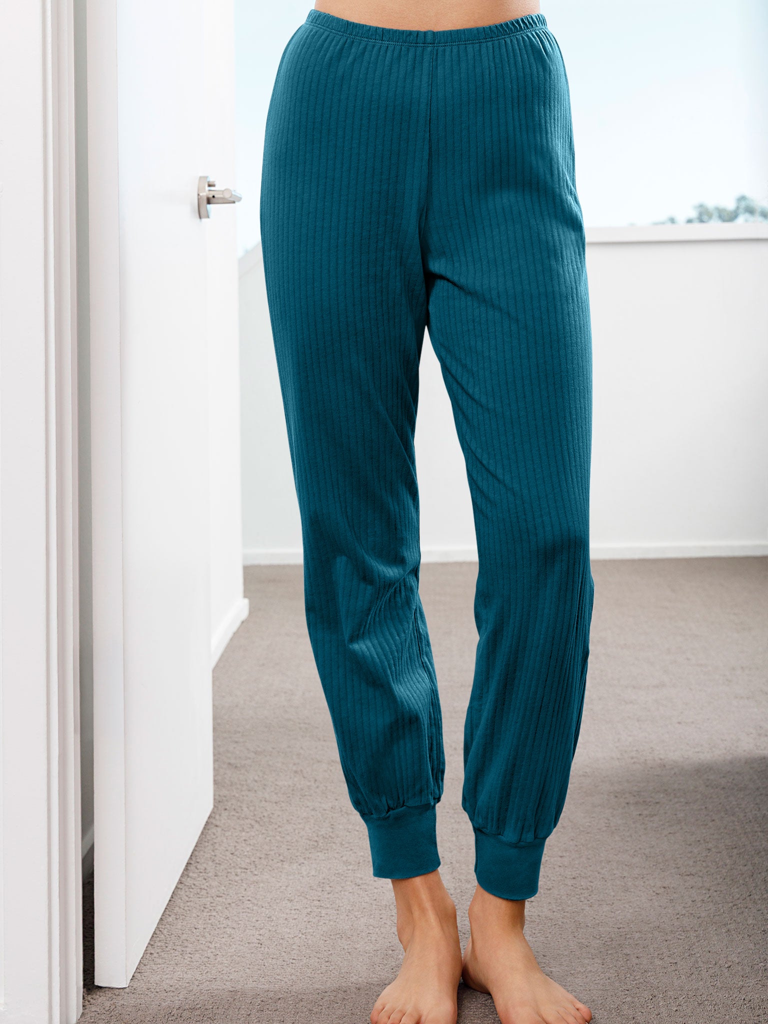 Pointelle Cuffed Pant